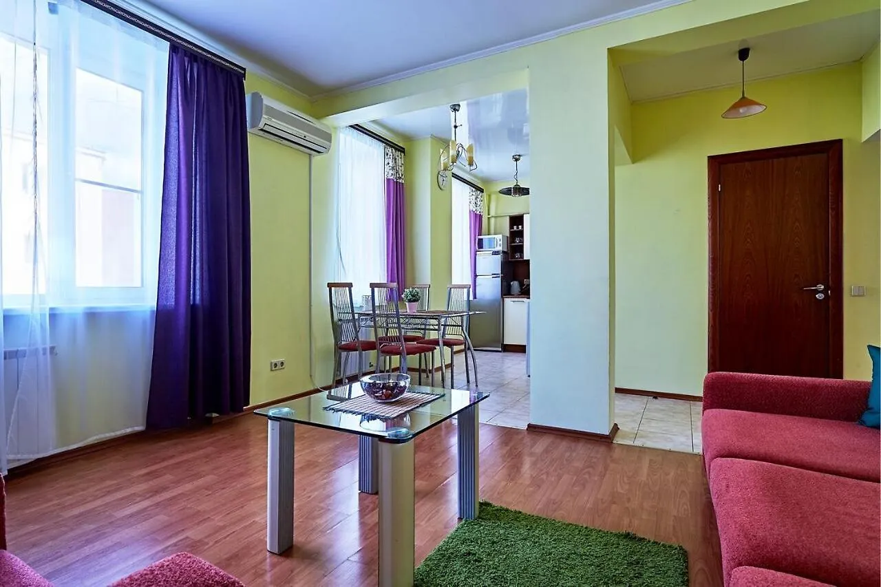 Apartment On Staropimenovskiy Pereulok Mosca